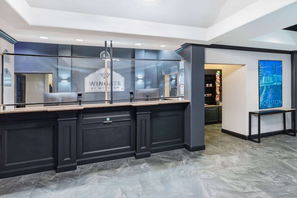 Wingate by Wyndham Houston Bush Intercontinental Airport 3