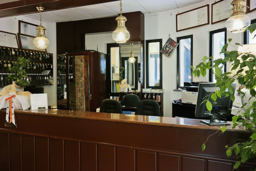 Hotel Villa Lo Scoglietto 2