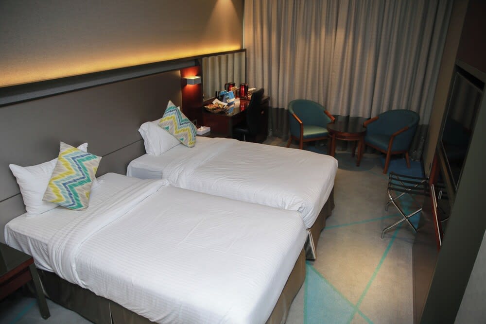 Versailles by Vieras Hotel 4