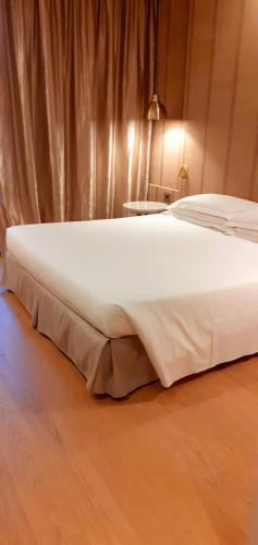 Grand Hotel De La Ville 1