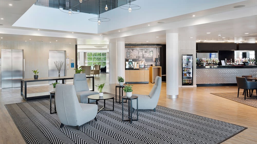 Holiday Inn Express LEIGH - SPORTS VILLAGE by IHG 3