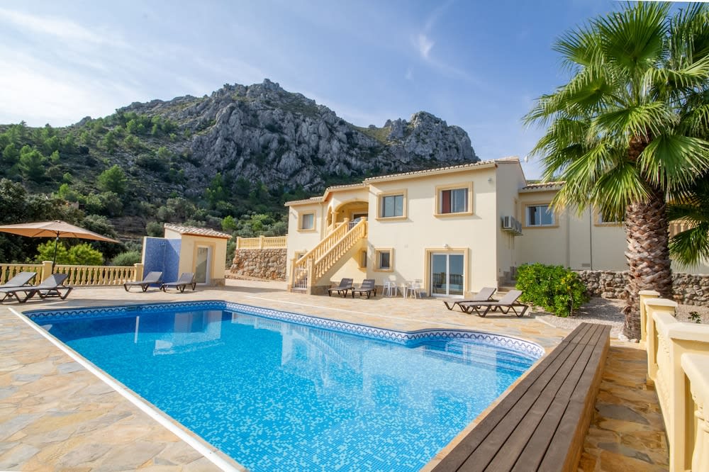 Casa Lennisa 1