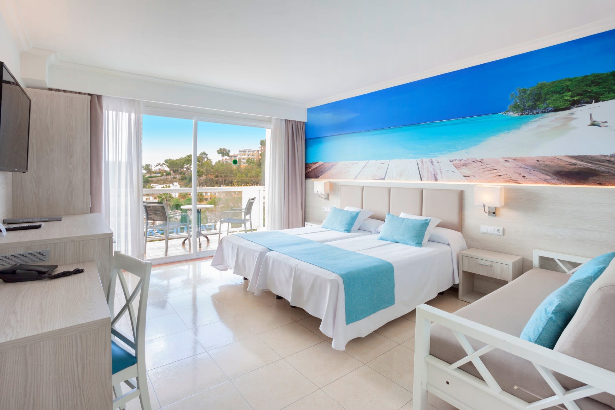 Aparthotel y Hotel Paguera Beach 5