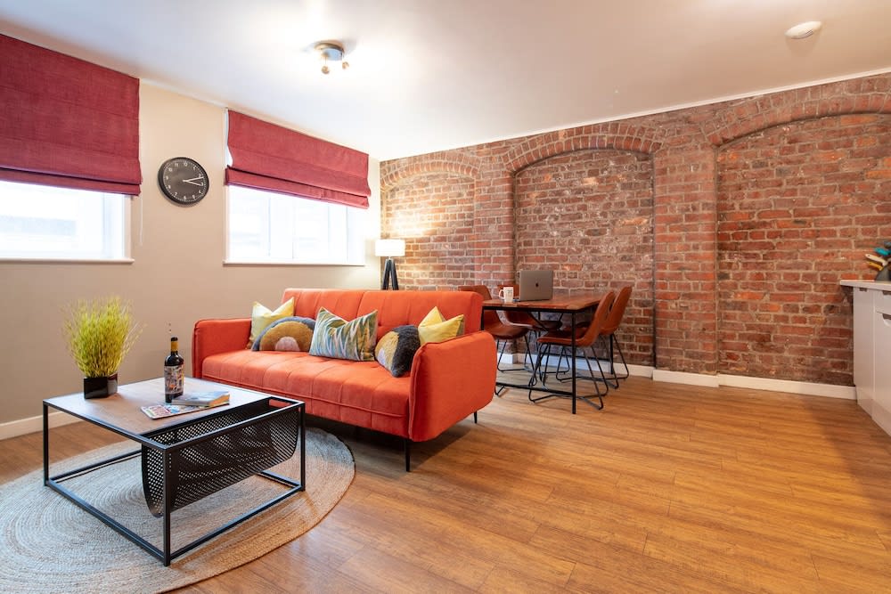 High Street Town House 1