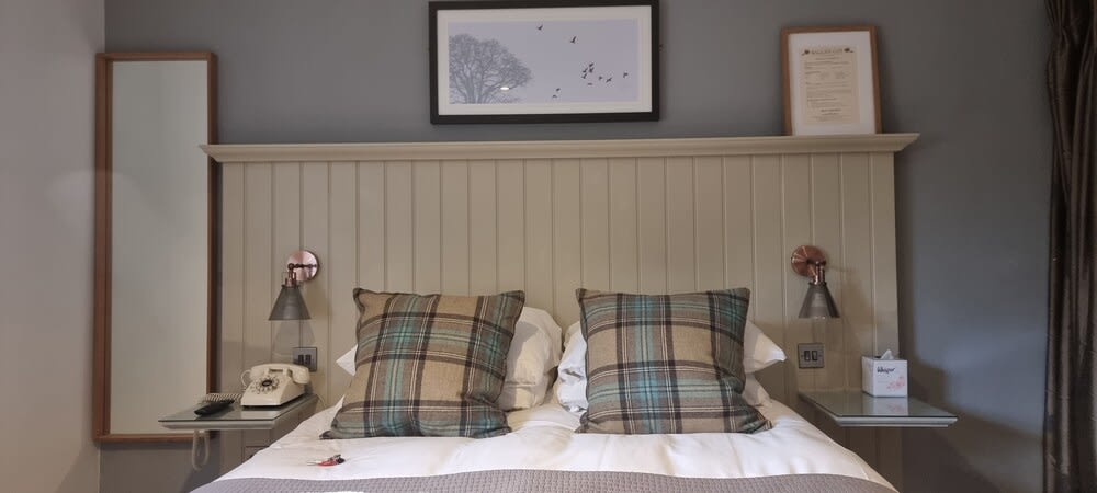 The Ragged Cot 2