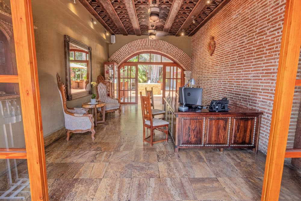 GHL Collection Armería Real Hotel 4