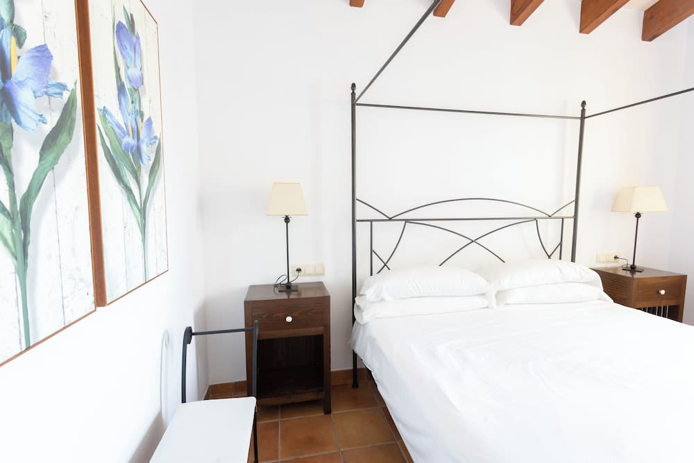 Villas Finesse By MENORCARENTALS 5