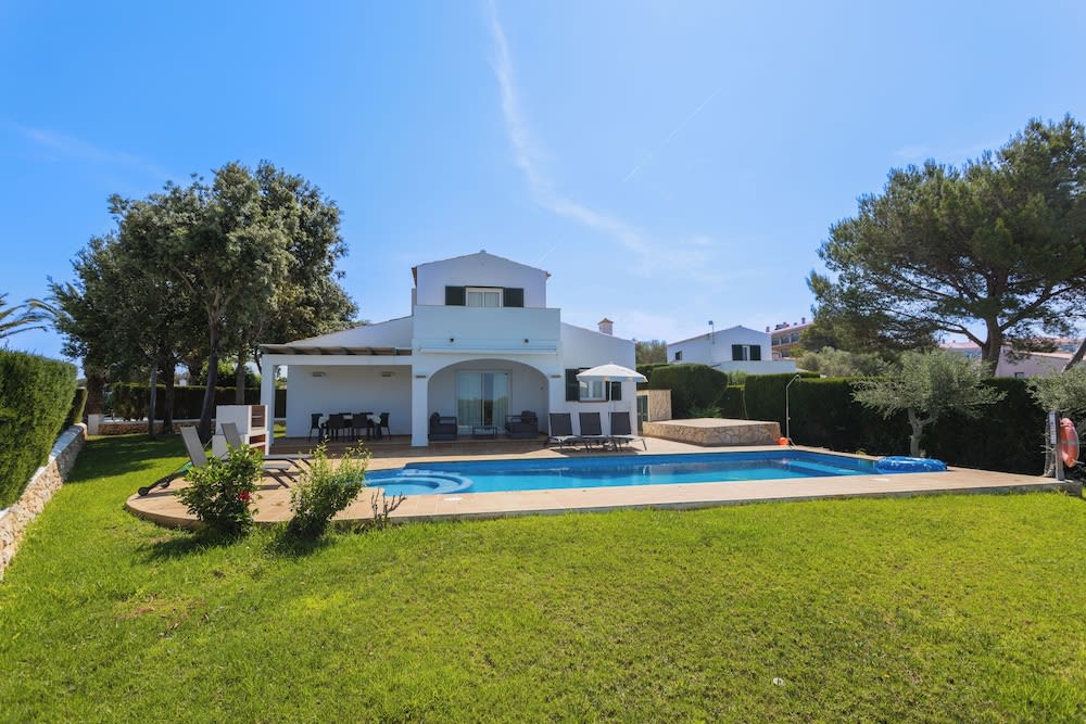 Villas Finesse By MENORCARENTALS 1