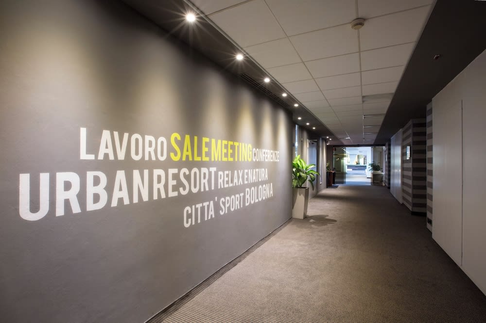 Living Place Hotel 2