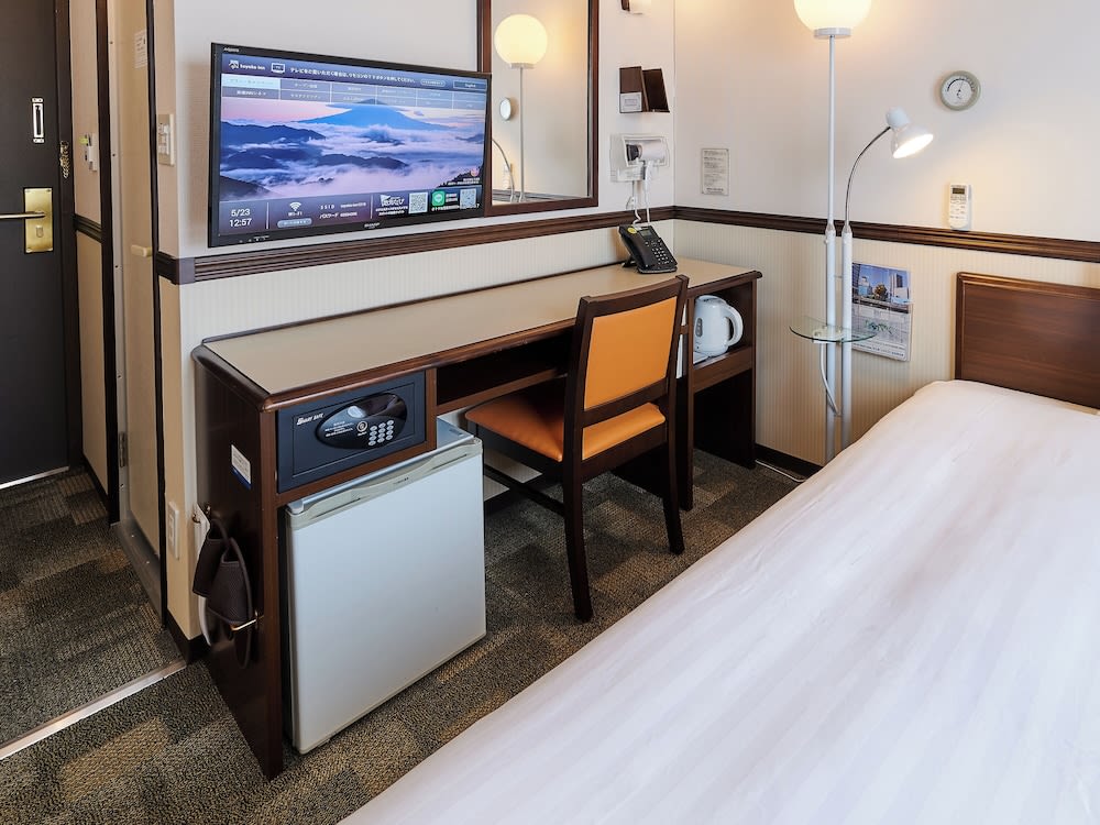 Toyoko Inn Osaka Namba Nippombashi 5