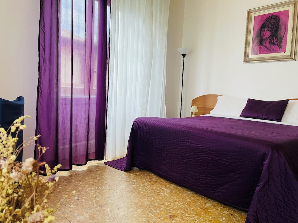Novella Italy 1