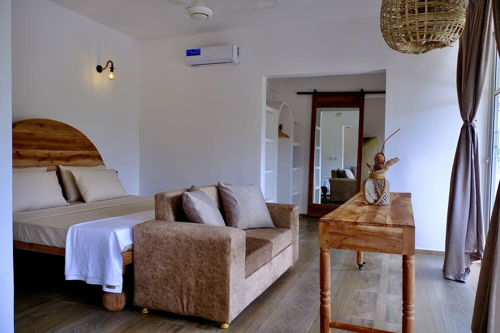 Antares Villa 2