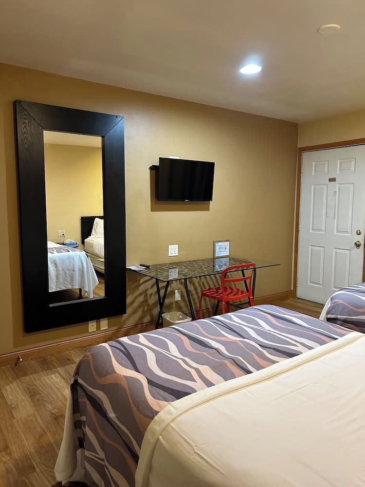 Valued Stay Mayflower 4