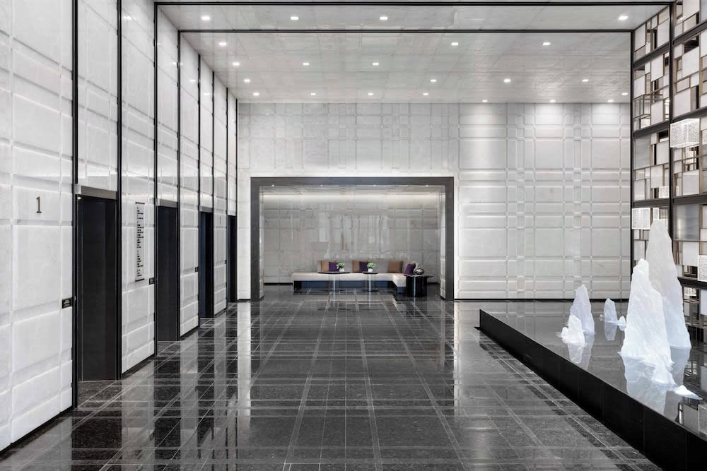 JW Marriott Marquis Hotel Shanghai Pudong 2