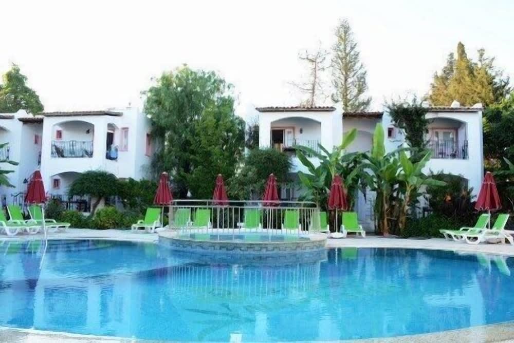 Villa Nergiz Apart Otel 1
