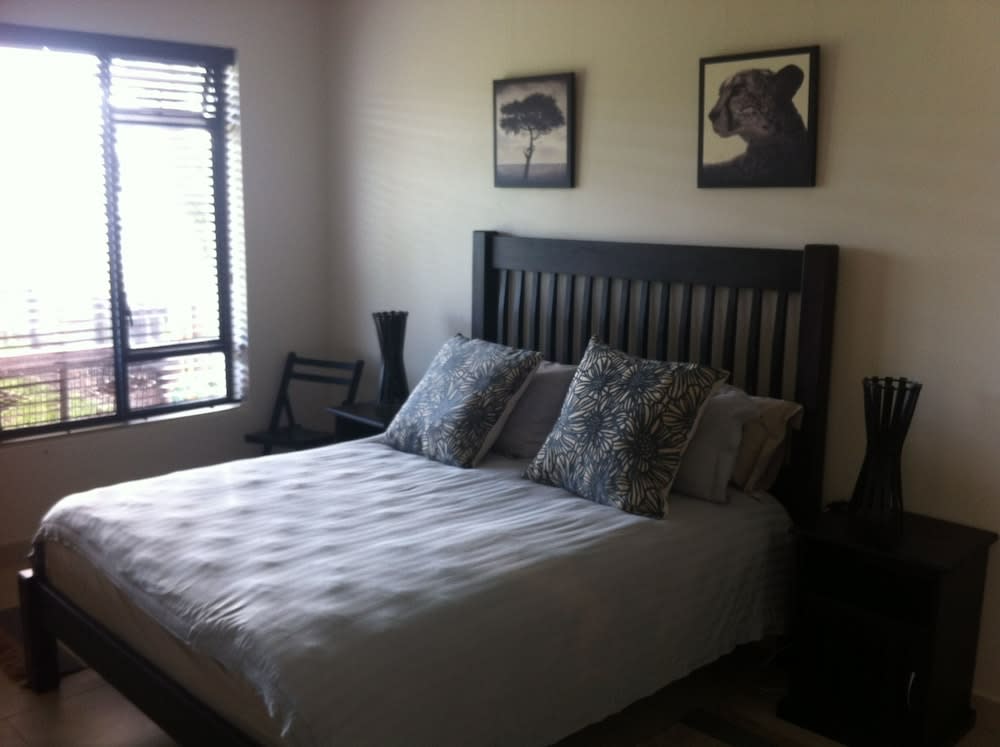Sunrise and Sunset Apartments at Domaine Coutelier 2