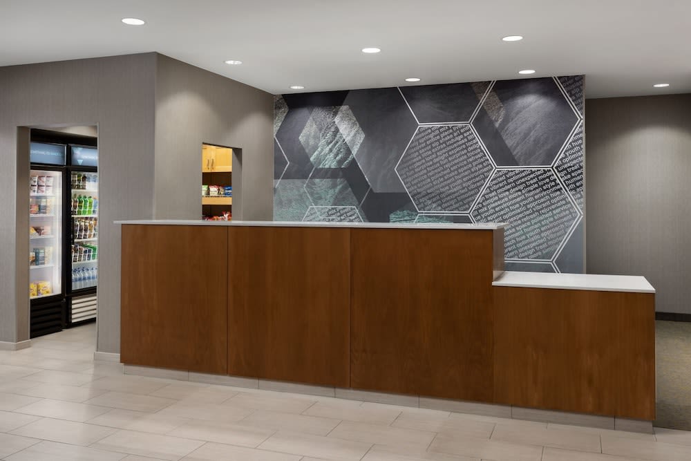 SpringHill Suites by Marriott Fresno 3