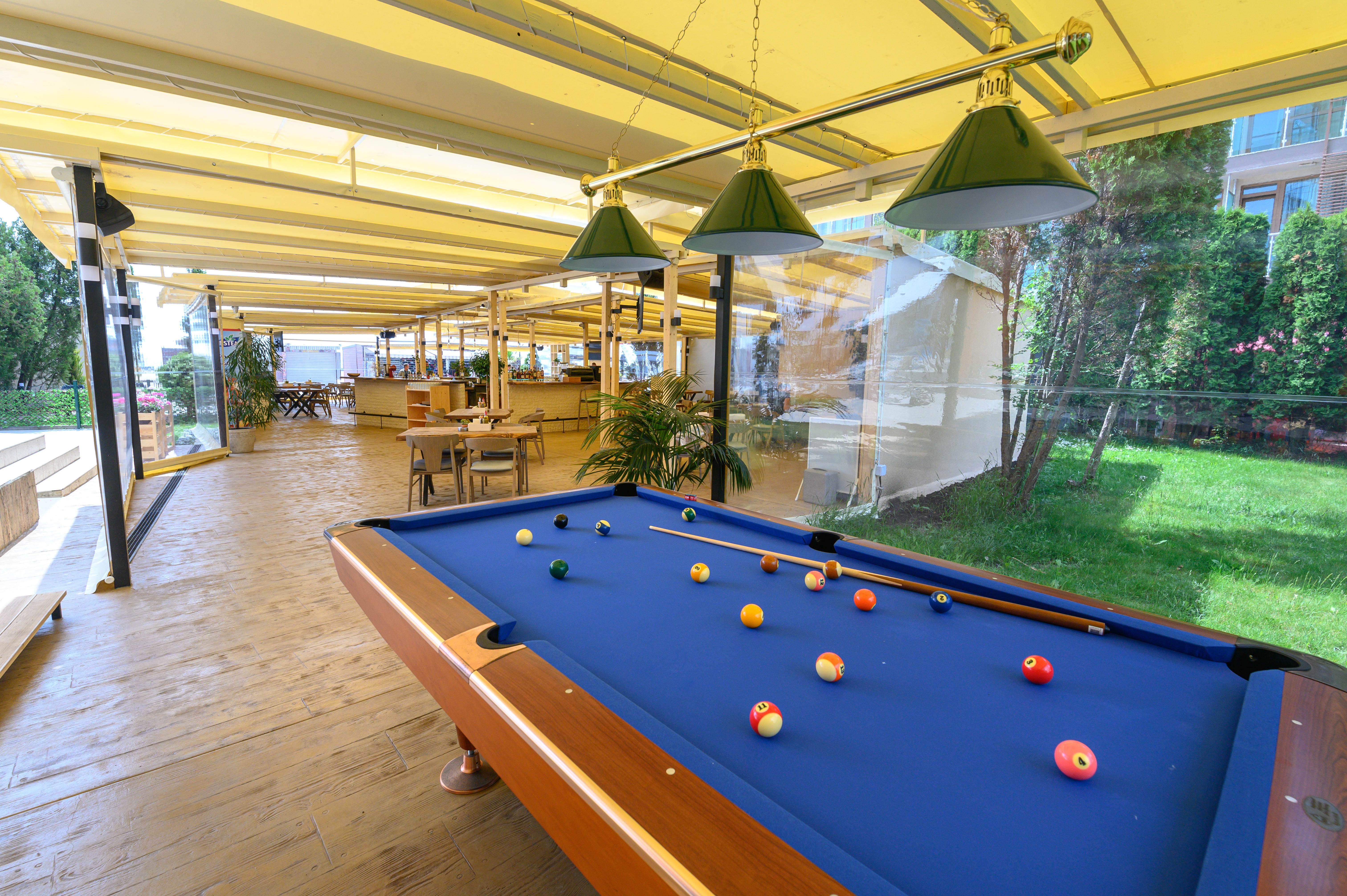 Hotel Glarus Beach 1