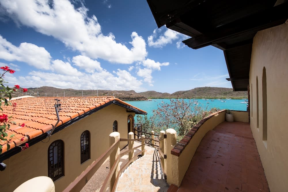 Secret Harbour Boutique Hotel and Marina 1