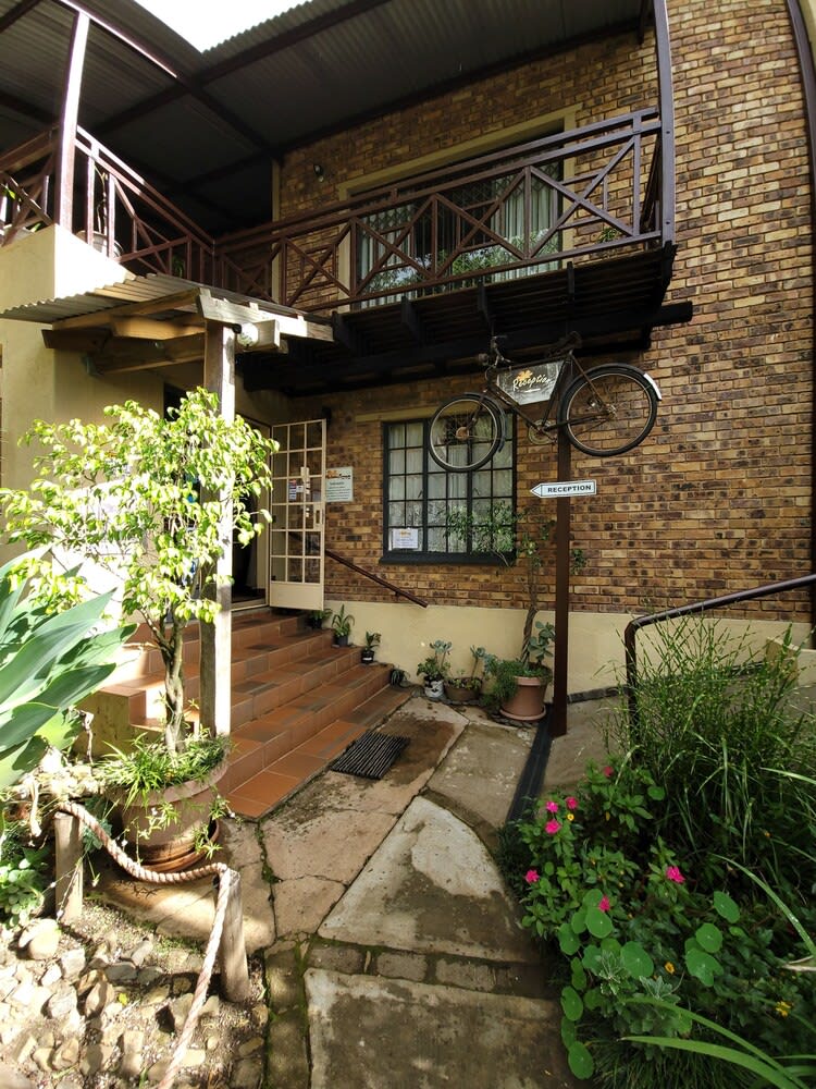 Autumn Breeze Manor 1