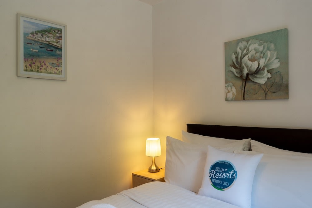 Watermouth Lodges 2