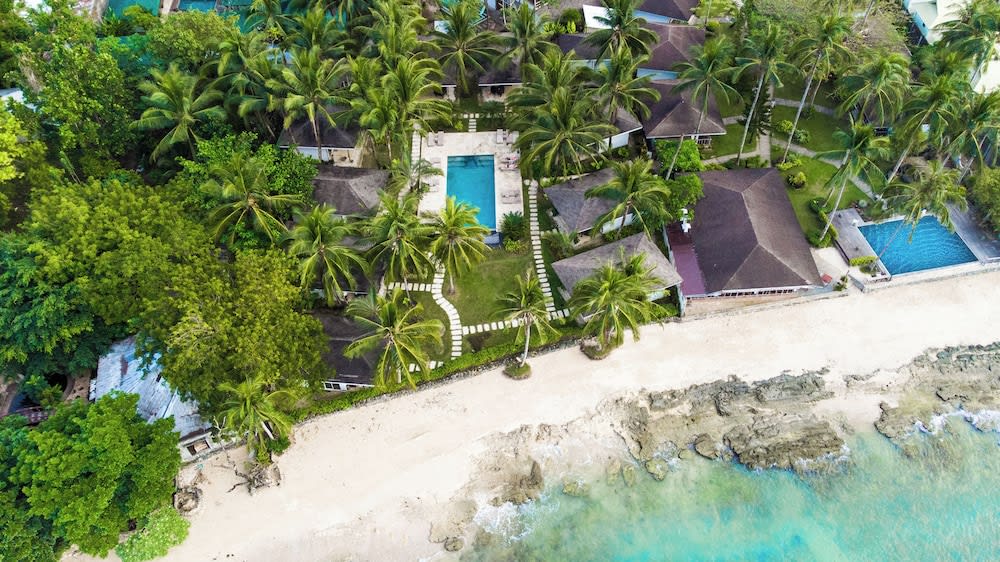 Cadlao Resort and Restaurant 1