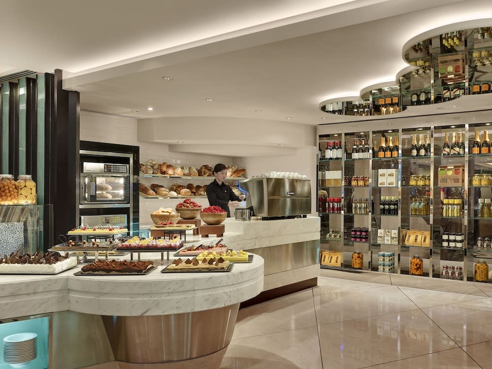 The Langham Hong Kong 2
