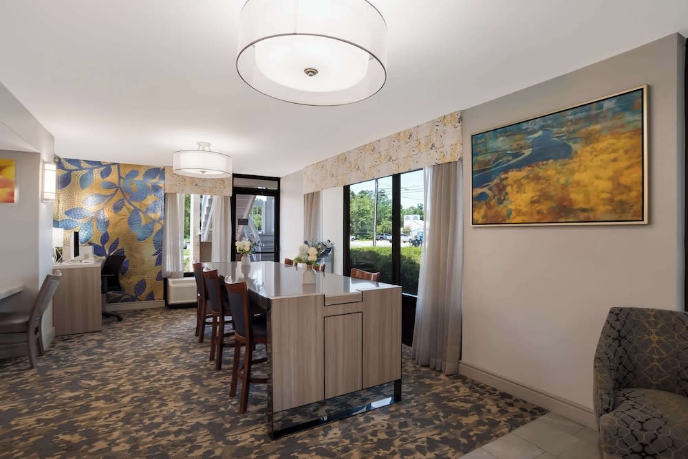 Best Western Flagship Inn 2