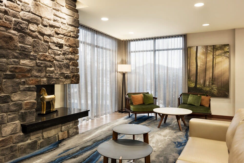 Fairfield Inn & Suites by Marriott Hershey Chocolate Avenue 2