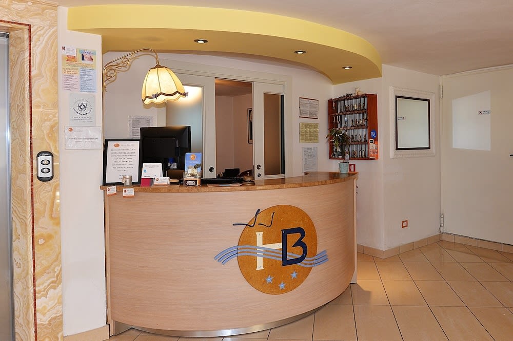 Hotel Bamar 2