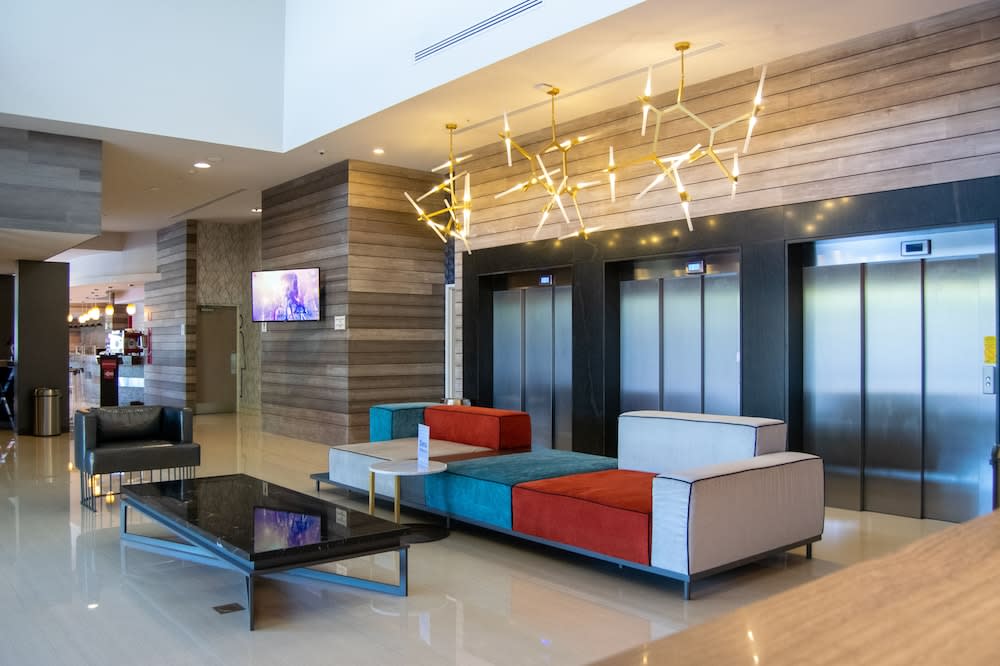 Hilton Garden Inn Leon Poliforum 2