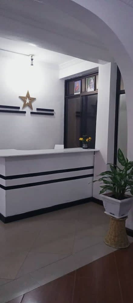 Bright Star Hotel & Safaris 2