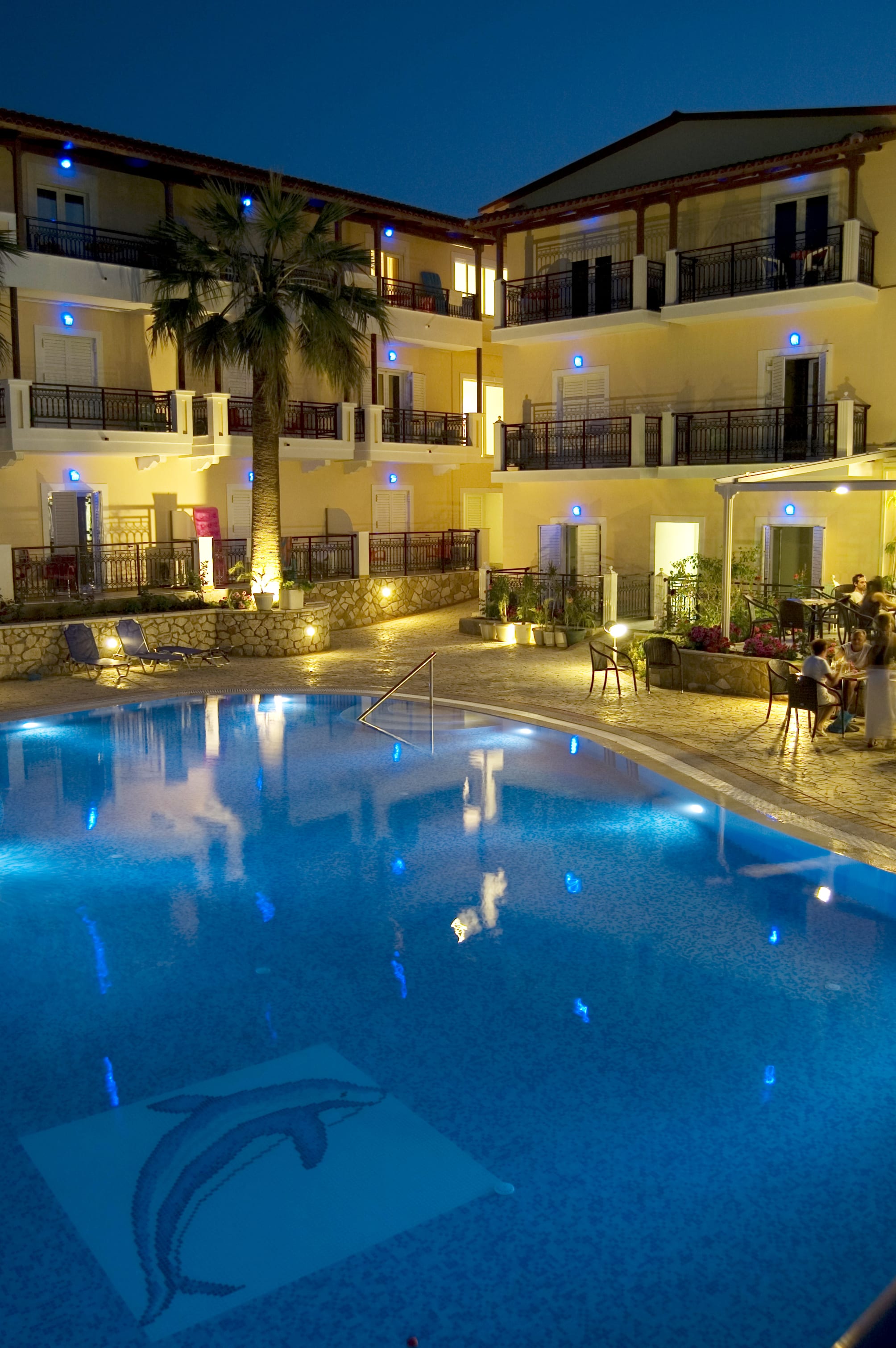 Majestic Hotel & Spa 3