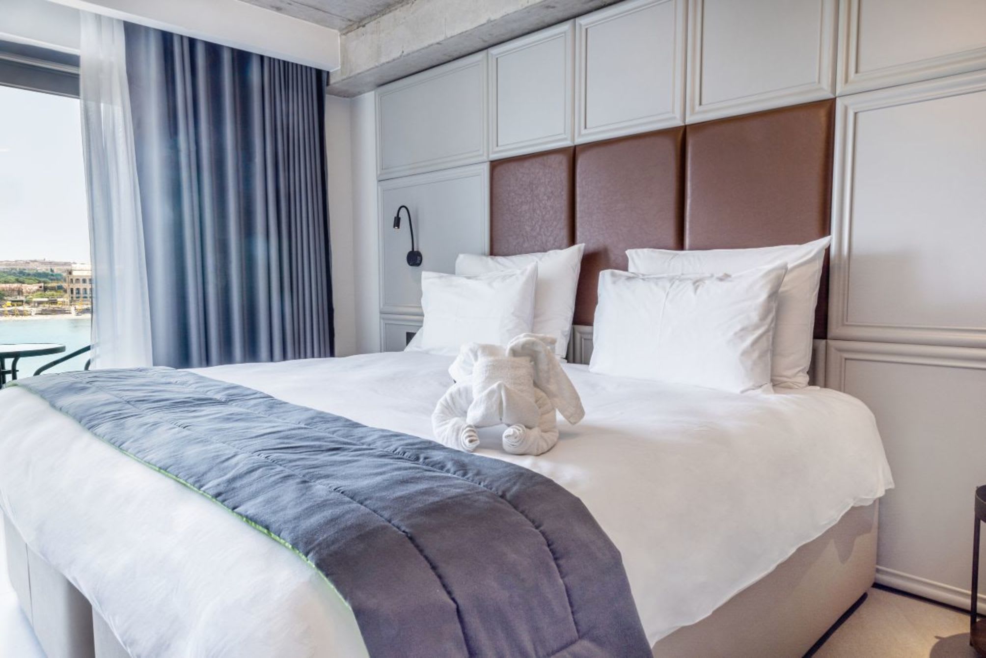 The Londoner Hotel Sliema 5