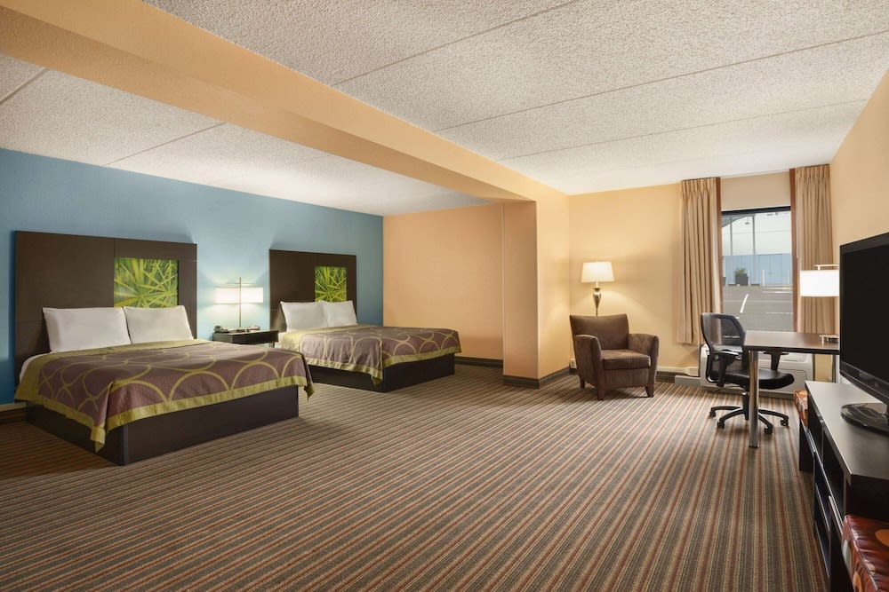 Super 8 by Wyndham Mount Laurel 1