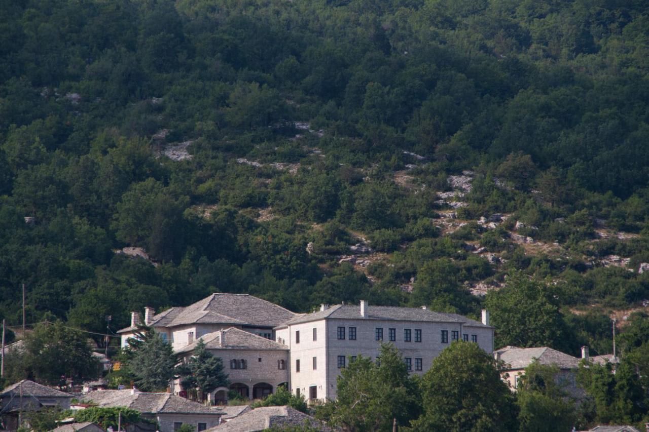 Hotel Monodendri 2