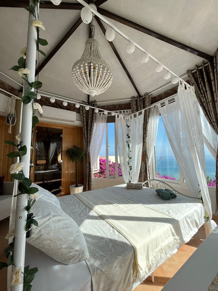 Casa Hermosa 2
