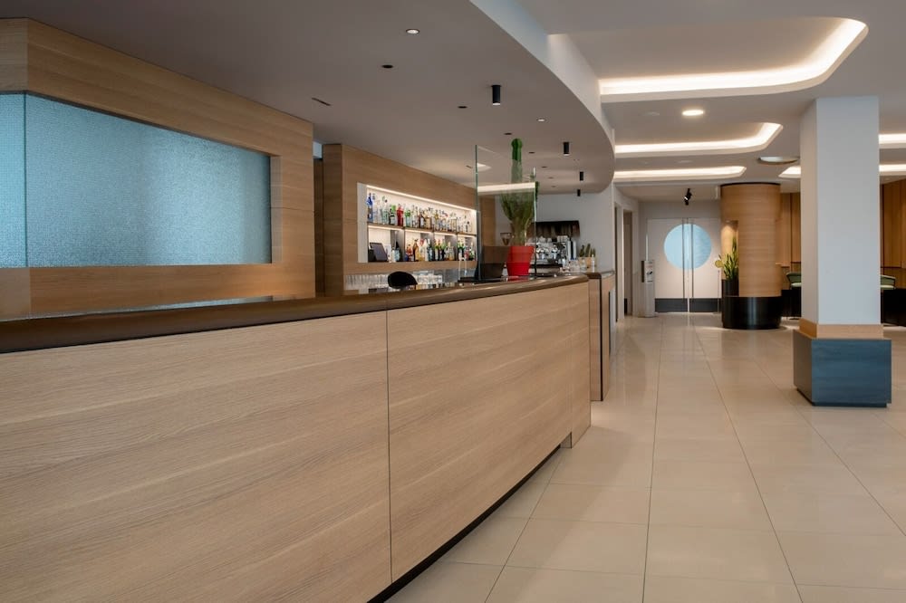 Aqua Hotel 2