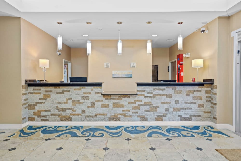 Blue Water Inn & Suites BW Signature Collection 2