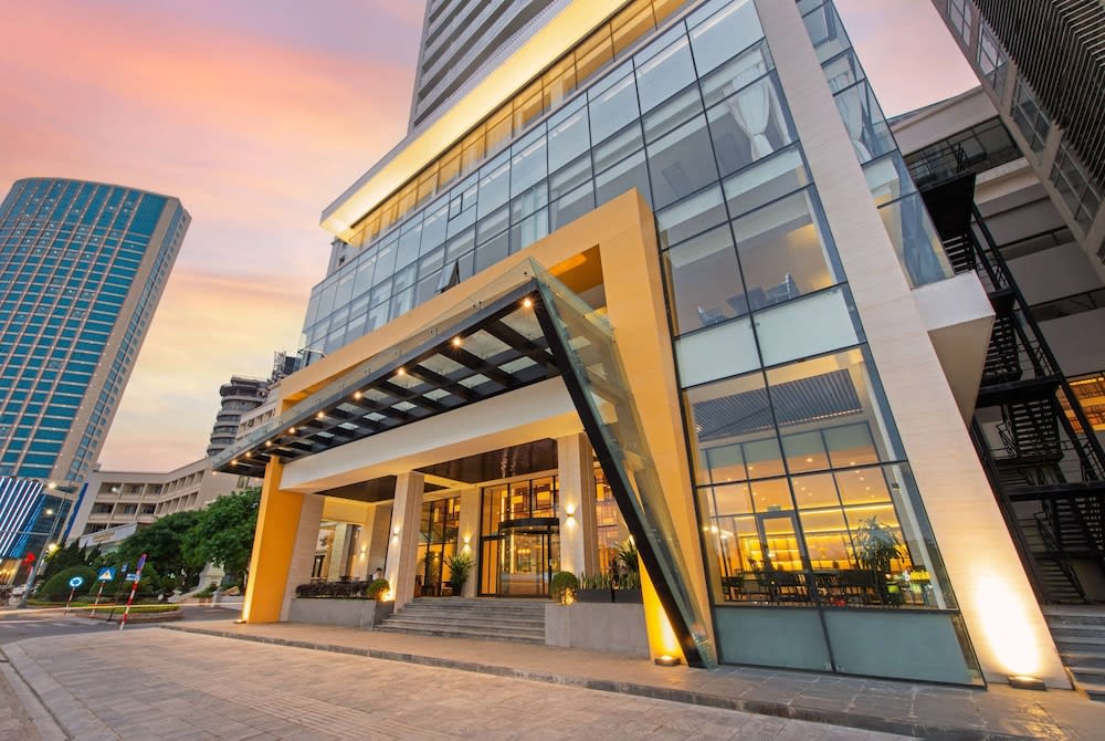 Hotel Soleil Ha Long, Trademark Collection by Wyndham 1