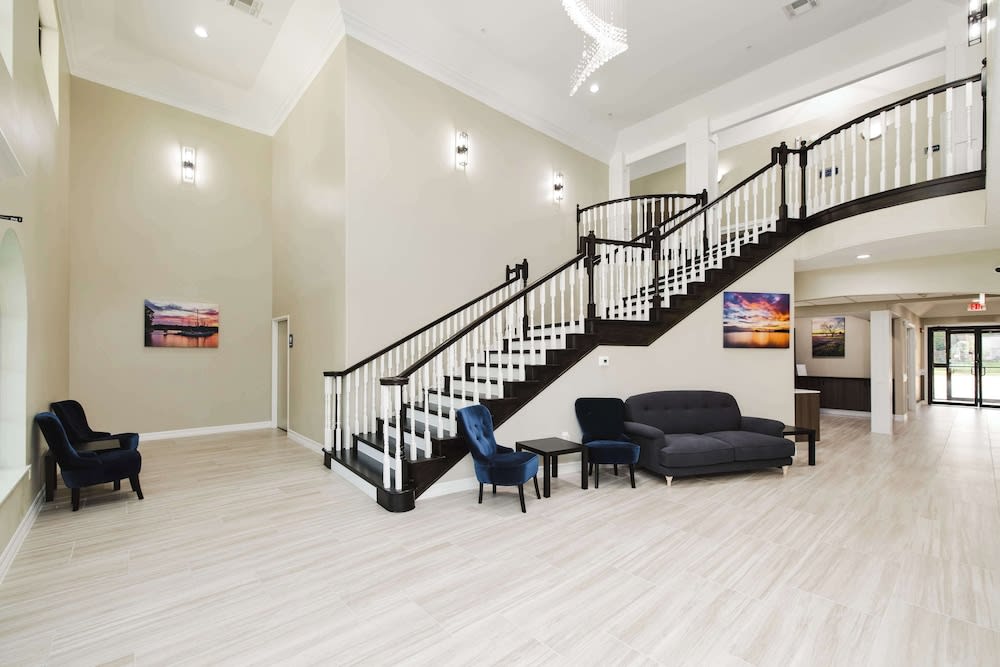 SureStay Studio by Best Western Conroe Downtown 5