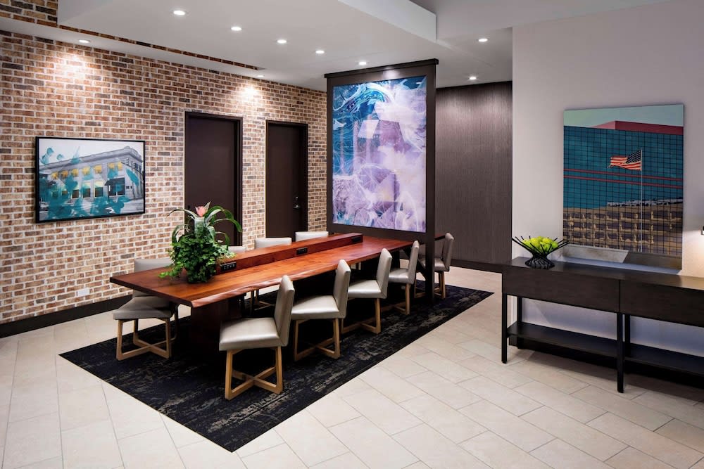 Hyatt Place Sumter/Downtown 4