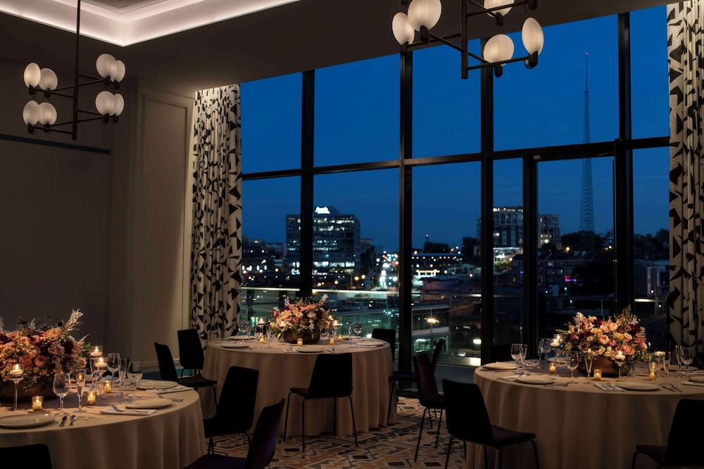 Hyatt Centric Downtown Nashville 2
