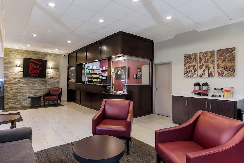 Red Roof Inn Baltimore 2