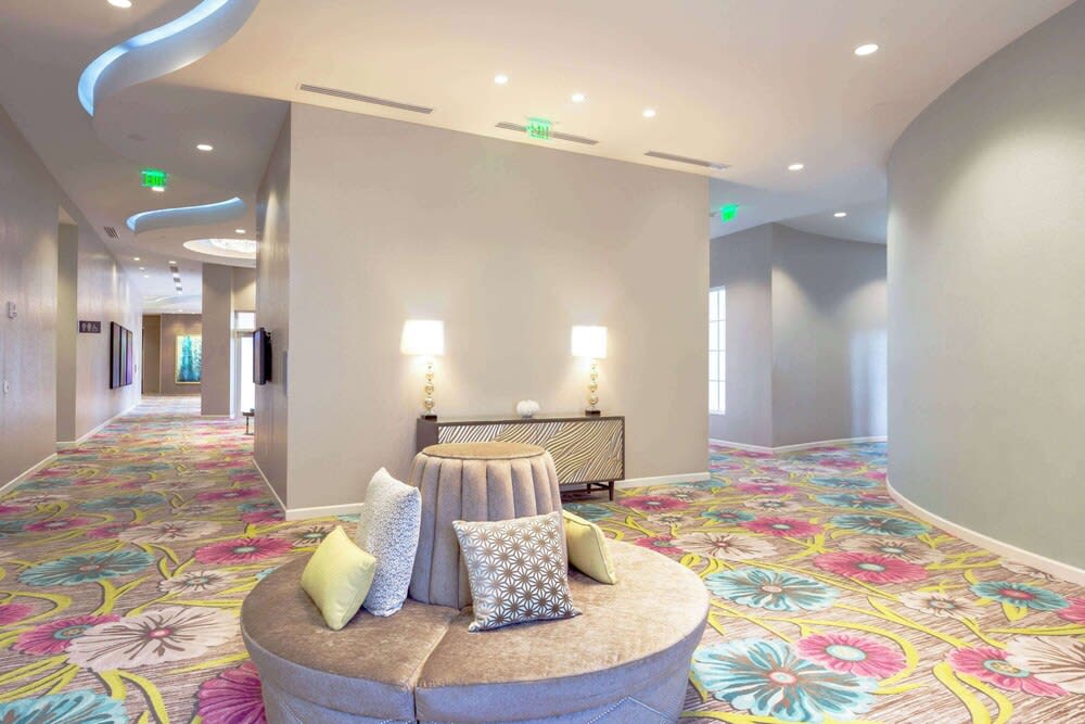 Wyndham Grand Jupiter at Harbourside Place 2