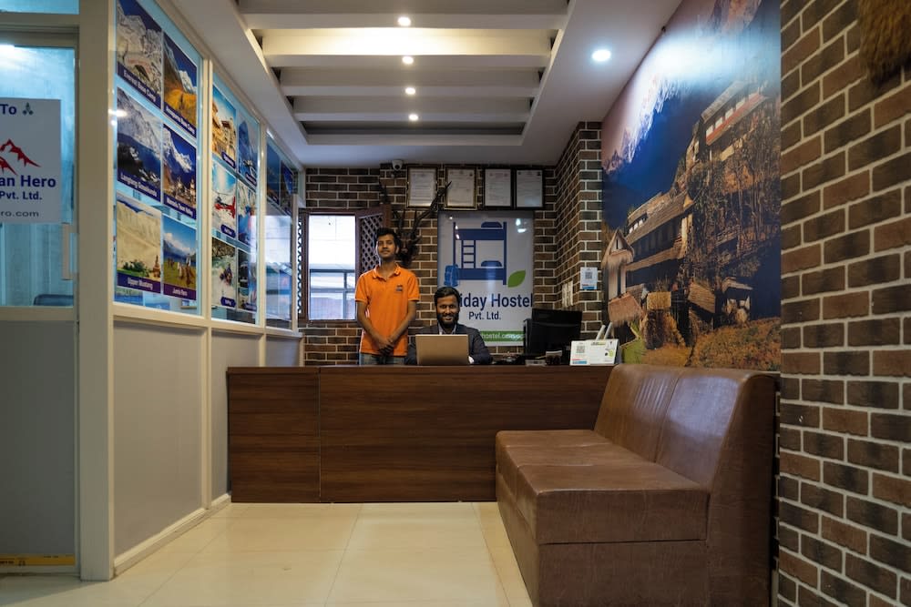 Holiday Hostel 2