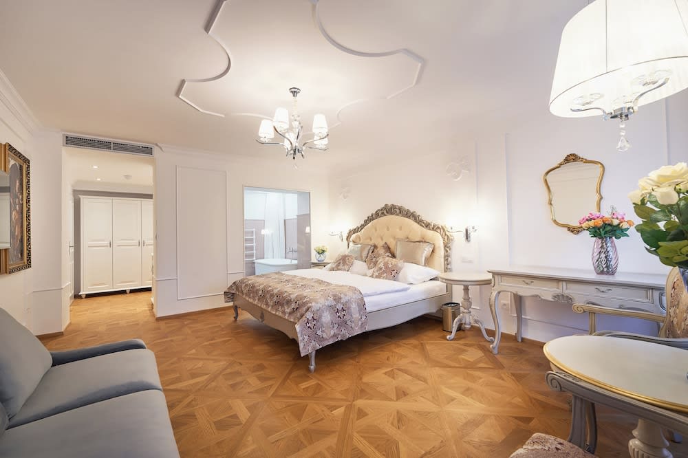 SPA BEERLAND CHATEAUX - At Golden pear 4