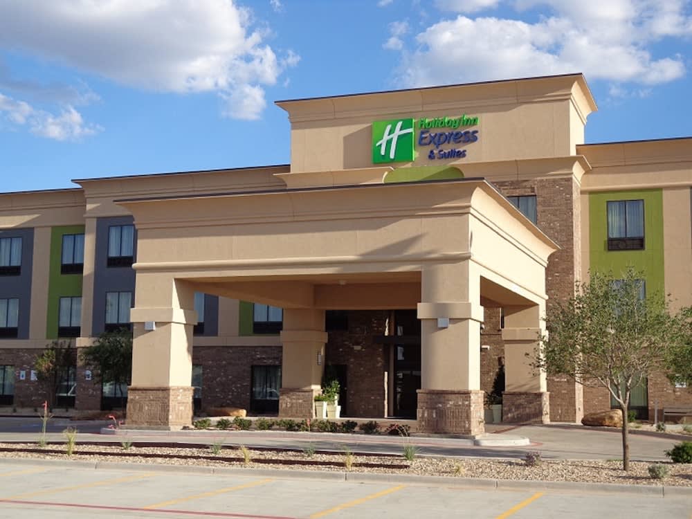 Holiday Inn Express & Suites LUBBOCK SOUTH by IHG 1