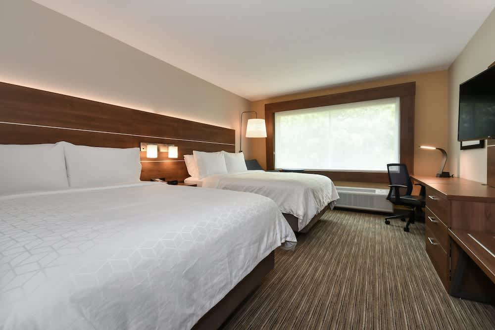 Holiday Inn Express & Suites Charlotte - Ballantyne by IHG 2