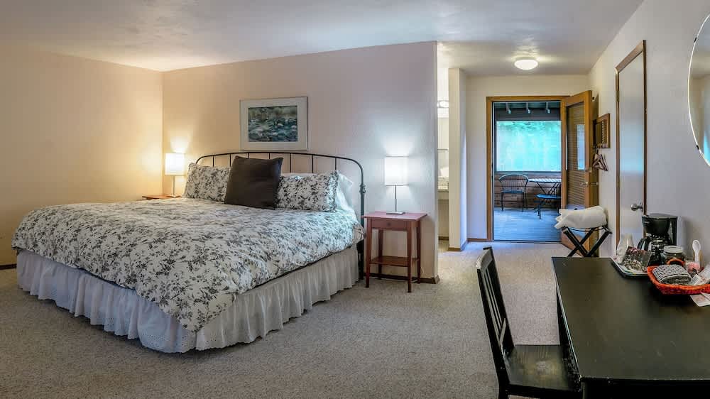 Green Springs Inn 2